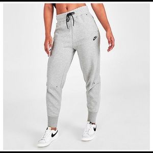 WOMEN'S NIKE SPORTSWEAR TECH FLEECE JOGGER PANTS sweatpants size L